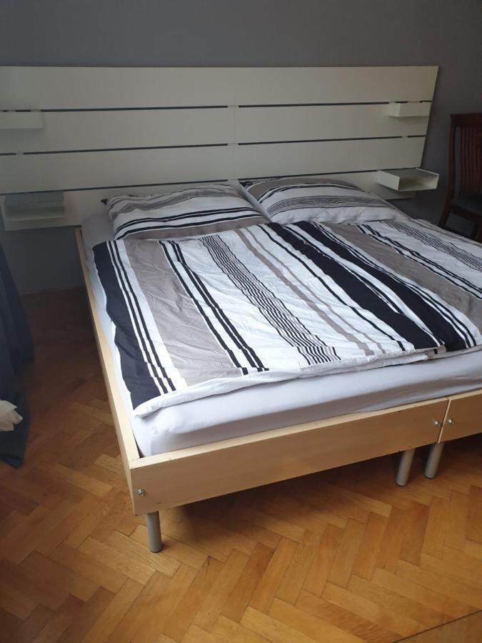Prahabel - C10 Apartment ภายนอก รูปภาพ