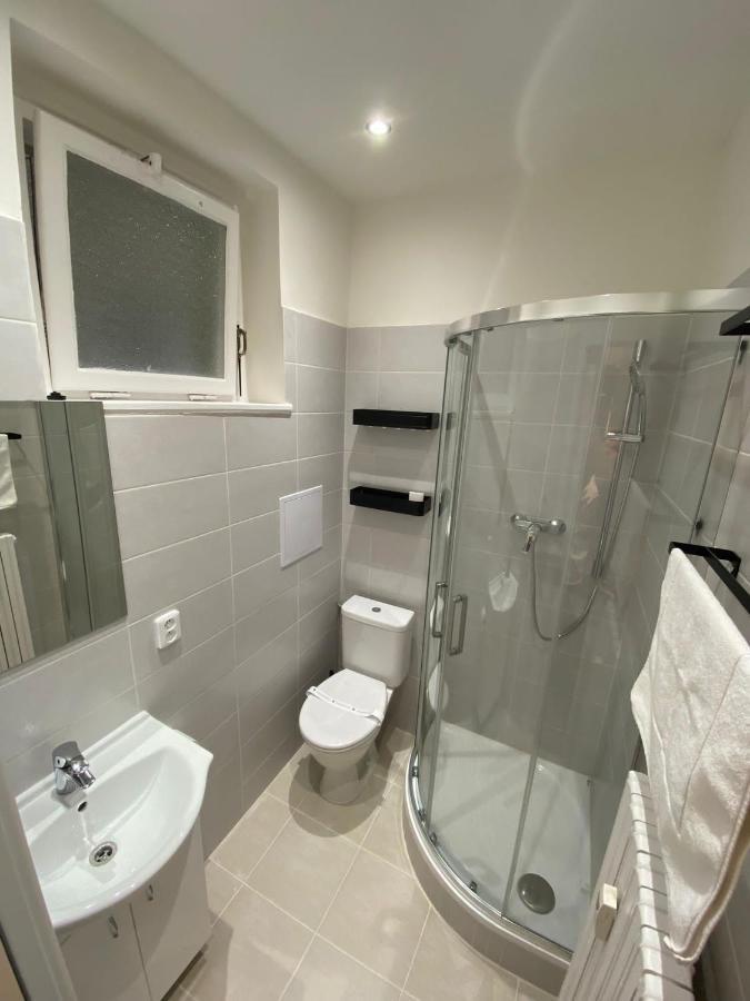Prahabel - C10 Apartment ภายนอก รูปภาพ